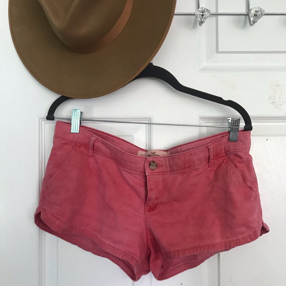 Hollister mini shorts